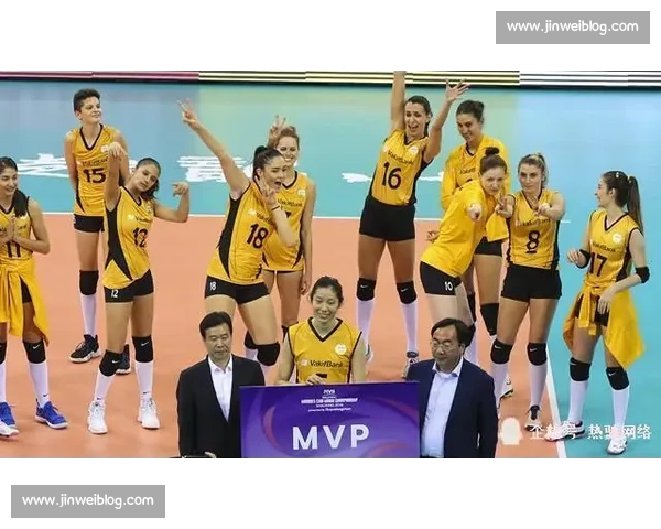 热血青春赛场激战不断排球对决点燃全场荣耀梦想之夜巅峰争锋时刻